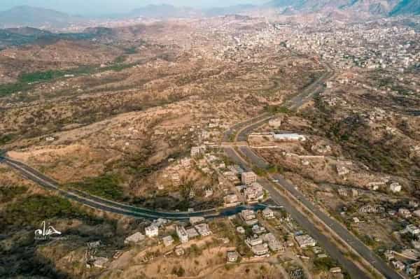 اليمن: جماعة الحوثيين تعلن عن اجراءت احادية لفتح طرق في تعز عشية جولة ثانية من النقاشات في عمان