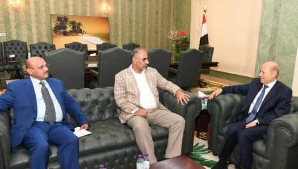 اليمن: البنك المركزي يؤكد استيفاء متطلبات استيعاب وديعة الملياري دولار