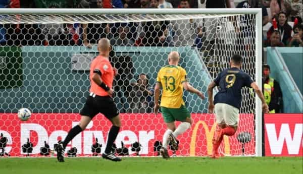 مونديال قطر: المنتخب الفرنسي يسجل بداية قوية ويكتسح نظيره الأسترالي 4-1