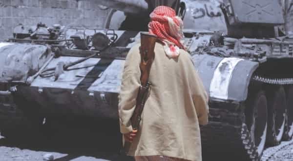 ابو ظبي: البيان الاماراتية تحذف افتتاحيتها حول الشأن اليمني بعدما أثارت موجة ضغوط واسعة على التيارات الانفصالية