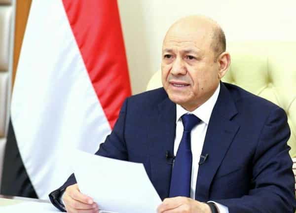 الرياض: الرئيس العليمي يحيي كفاح النساء اليمنيات بمناسبة اليوم العالمي للمرأة
