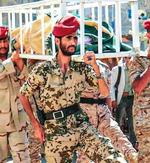 اليمن: مقتل ضابط بالقوات الحكومية ومرافقه بغارة لطائرة مسيرة حوثية في تعز