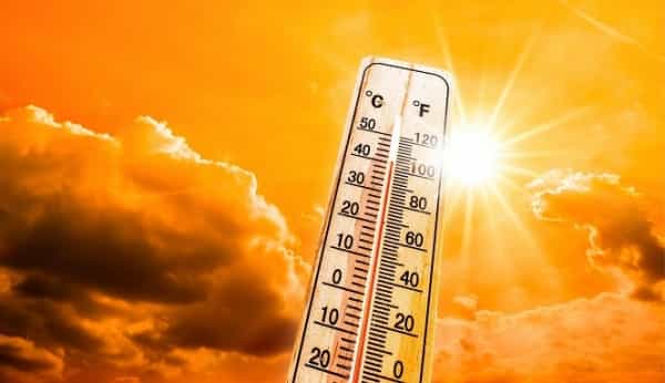 طقس: توقعات بأمطار رعدية متفرقة واستمرار الأجواء شديدة الحرارة في اليمن