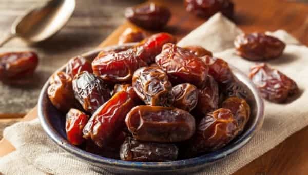 صحة: فوائد التمر 12.. و4 حالات ينصح فيها بعدم تناوله