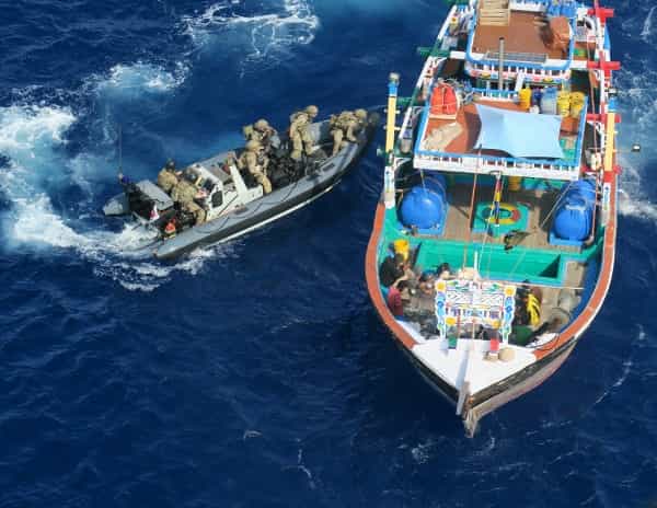 المنامة: القوات البحرية المشتركة تؤكد ضبط 5 آلاف كيلوغرام من المخدرات في بحر العرب خلال أسبوع