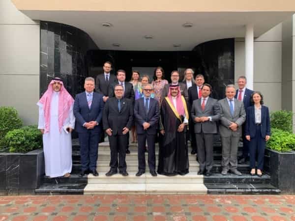 الرياض: تأكيد سعودي أوروبي على ضرورة تركيز الجهود باتجاه تنفيذ خارطة السلام الأممية في اليمن