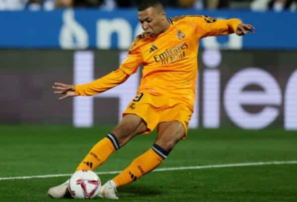 رياضة: مبابي وبلينجهام يلهمان ريال مدريد في الانتصار 3-صفر على ليجانيس