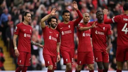 الدوري الإنجليزي الممتاز: صلاح يقود ليفربول لمواصلة الصحوة المتأخرة ومان سيتي يسيطر على القمة