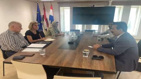 اليمن: بحث توسيع الدعم التنموي والإنساني الهولندي لمحافظة الجوف ونازحيها