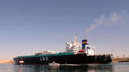 لندن: أمبري تتلقى تقارير عن تعرض سفينة لإطلاق نار قرب نشطون باليمن