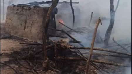 اليمن: وفاة طفل وإصابة أبويه النازحين بحريق مسكنهم في حجة