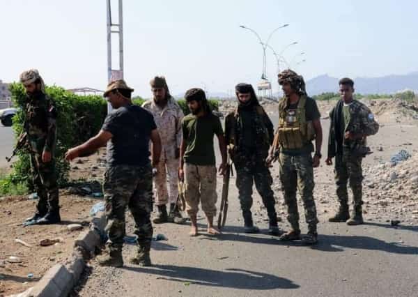 اليمن: نجاة وزير الخدمة المدنية عبدالناصر الوالي من تفجير استهدف موكبه في مدينة عدن