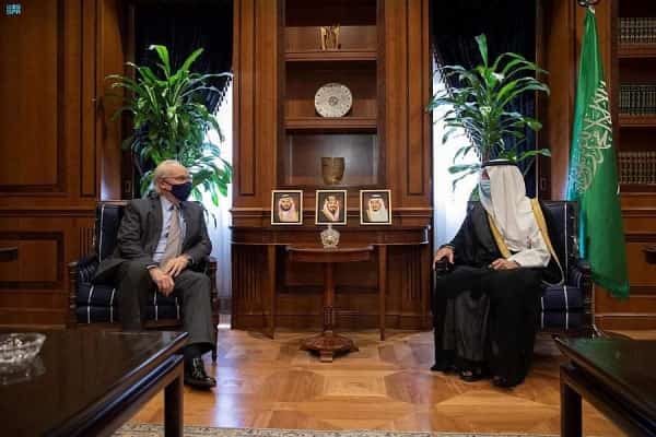 الرياض: المبعوث الامريكي يعود الى السعودية بعد يومين من محادثات مكثفة في مسقط