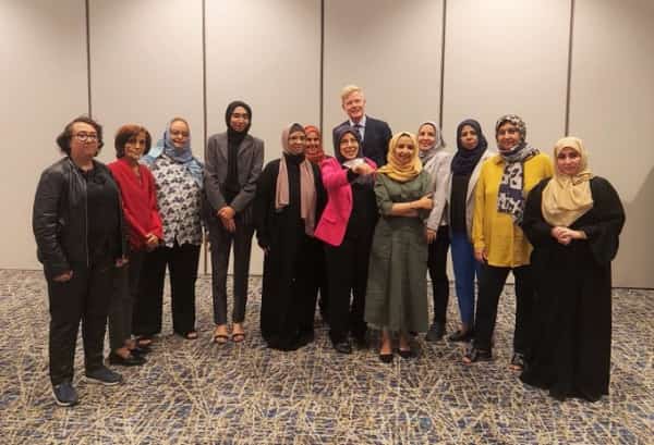 عمان: المبعوث الاممي يتعهد بإشراك اليمنيات في جهود السلام