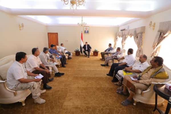 اليمن: توجيهات حكومية بسرعة صرف مرتبات الاف العسكريين الجنوبيين