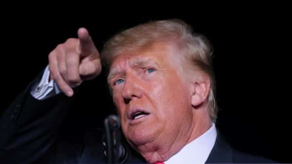 واشنطن: ترامب يتحدى شركات التكنولوجيا الكبرى ويطلق تطبيقه الخاص للتواصل الاجتماعي