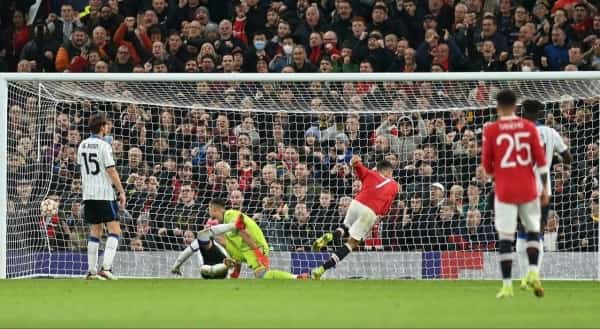 دوري أبطال أوروبا: رونالدو يهدي يونايتد فوزاً وصدارة بإسقاط أتالانتا