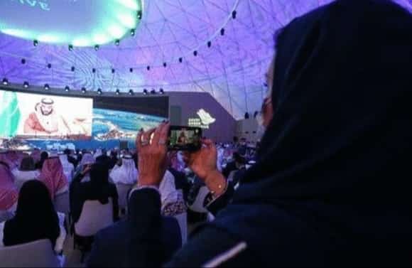 الرياض: ولي العهد السعودي يتعهد بالوصول الى انبعاثات صفرية بحلول عام 2060