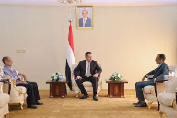 اليمن: الحكومة المعترف بها تدعو المجتمع الدولي الى اسناد جهودها من اجل انهاء محنة الصحفيين المحتجزين في صنعاء