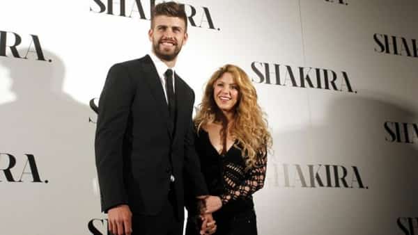 منوعات: بعد قصة حب دامت 12 عاما.. شاكيرا وبيكيه يفترقان بسبب الخيانة