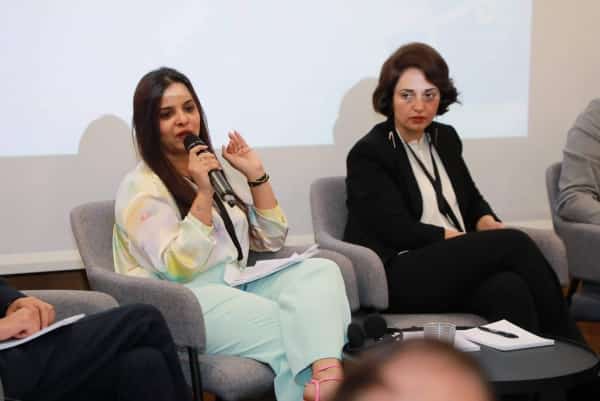 ستوكهولم: فنانون يمنيون يتحدثون عن دورهم في تحقيق المصالحة وصناعة السلام