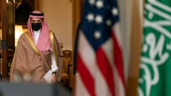 فرانس برس: هل تؤدي مؤشرات التقارب بين السعودية وإسرائيل إلى التطبيع؟