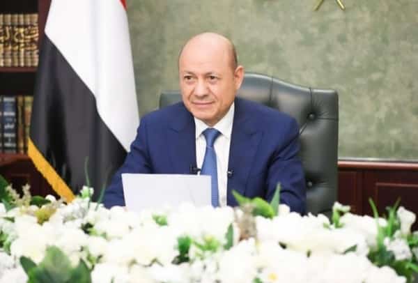 اليمن : رئيس المجلس الرئاسي يعول على زيارة بايدن للسعودية لإحداث تحول دولي ازاء القضية اليمنية "العادلة"