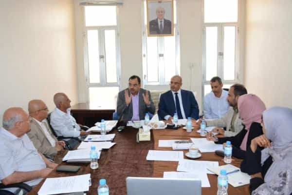 اليمن: مناقشة تنفيذ مشروع لتنمية الثروة السمكية بأكثر من 13 مليون دولار
