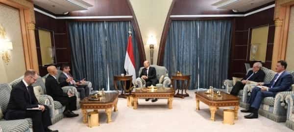 الرياض: الولايات المتحدة تقر استئناف برامج التبادل الثقافي مع الحكومة اليمنية