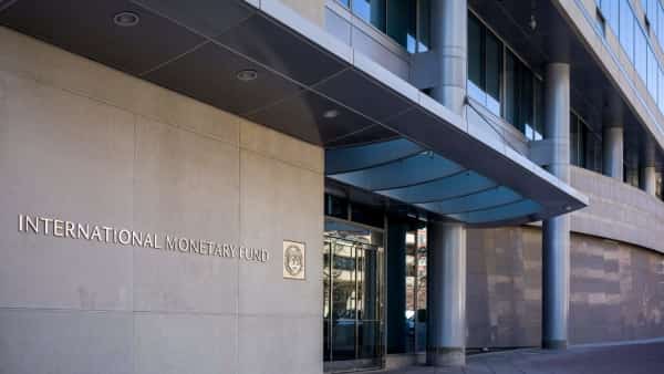 واشنطن: "النقد الدولي" يؤكد حاجة اليمن لتمويل إضافي خارجي لدعم الإصلاح والاستقرار الاقتصادي