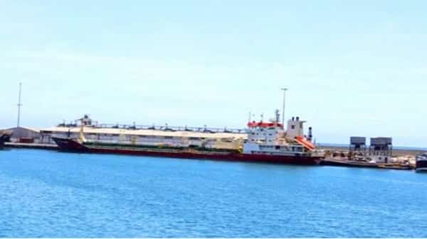 اليمن: انباء عن هجمات جديدة للحوثيين على ميناء الضبة النفطي في حضرموت