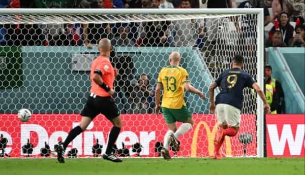 مونديال قطر: المنتخب الفرنسي يسجل بداية قوية ويكتسح نظيره الأسترالي 4-1