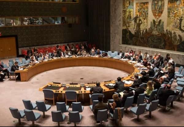 نيويورك: الولايات المتحدة تتهم جماعة الحوثيين بتقويض جهود السلام والسعي لإعادة اليمن إلى مربع الصراع