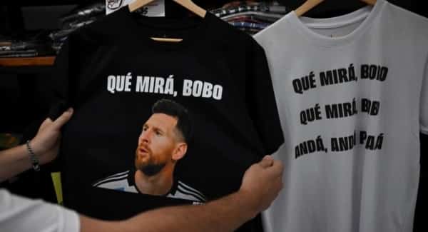 مونديال قطر: "إلى ماذا تنظر أيها الأحمق؟" تهكّم ميسي أصبح على المنتجات الأرجنتينية