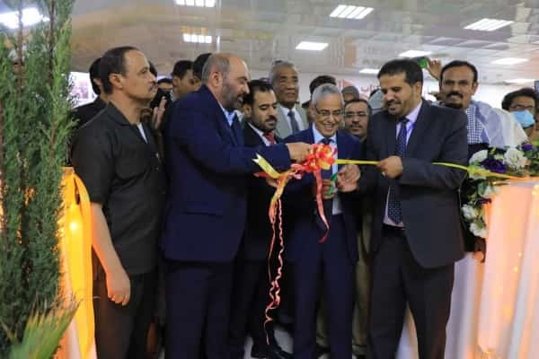 اليمن: افتتاح فعاليات المعرض الثاني للكتاب في مأرب احتفاء بالشاعر الكبير عبدالعزيز المقالح