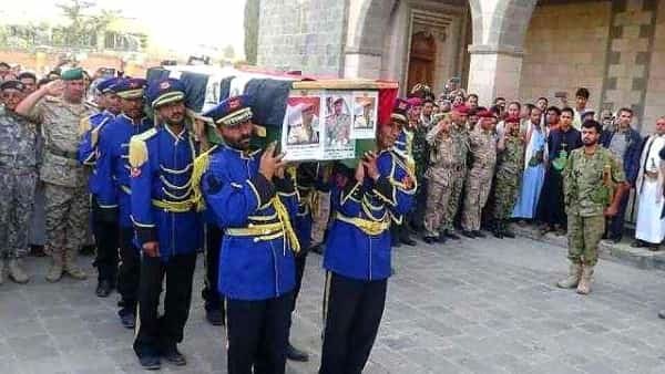 اليمن: الحوثيون يشيعون 12 من مقاتليهم سقطوا في معارك مع القوات الحكومية خلال الثلاثة الأيام الأخيرة