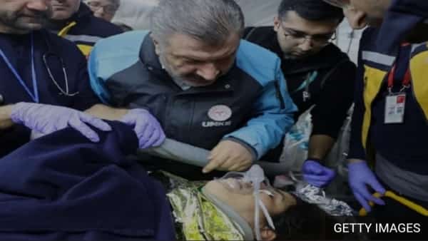 زلزال تركيا وسوريا: ارتفاع عدد قتلى الزلزال إلى أكثر من 46 ألفا وفرق الإنقاذ تعثر على ناجين