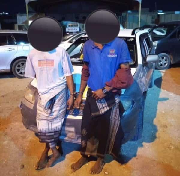 اليمن: أمن المهرة يعلن ضبط عصابة تقطع وسرقة بالإكراه