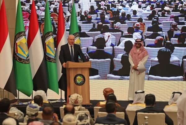 لندن: صحيفة بريطانية تكشف عن قرب الإعلان عن تجديد الهدنة تمهيداً لبدء عملية سياسية لإنهاء الحرب في اليمن