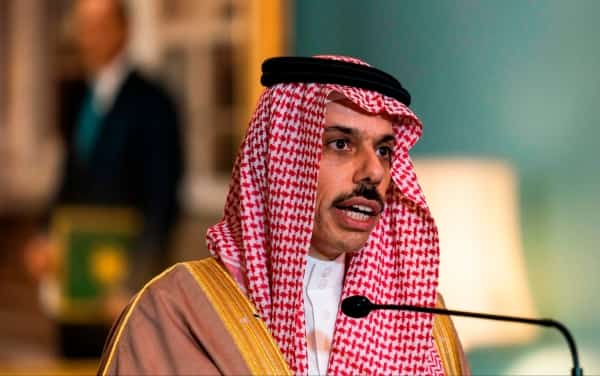 دمشق: وزير الخارجية السعودي يصل سوريا لأول مرة منذ بدء النزاع