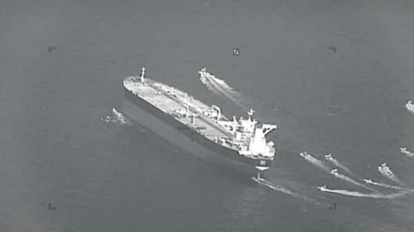 طهران: إيران تحتجز ناقلة نفط ترفع علم بنما أثناء عبورها مضيق هرمز