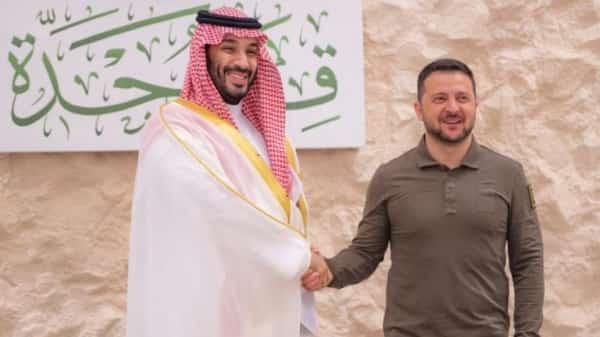 جدة: بدعوة زيلينسكي إلى القمّة العربية، الرياض تطمح للعالمية في دبلوماسيتها