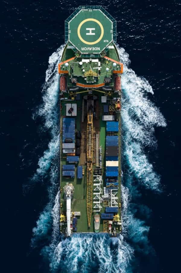 اليمن: سفينة الدعم "إنديفور" تغادر جيبوتي باتجاه خزان "صافر"