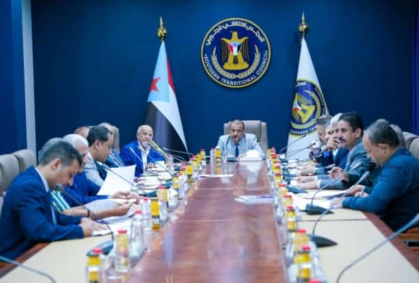 اليمن: المجلس الانتقالي الجنوبي يصعد خطابه ضد الحكومة ويتهمها بإيصال البلاد إلى حافة الإفلاس