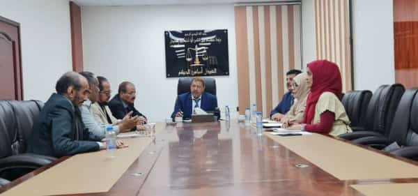 اليمن: مجلس القضاء الأعلى واللجنة الوطنية للتحقيق يناقشان ترتيبات إنشاء محكمة ونيابة للنظر في انتهاكات حقوق الإنسان