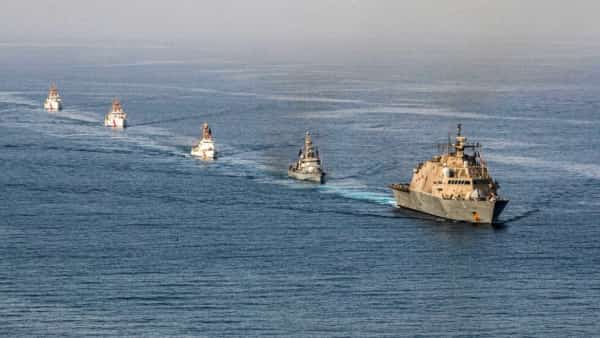 تقرير: تعزيزات عسكرية أميركية في الخليج على وقع تهديدات إيران