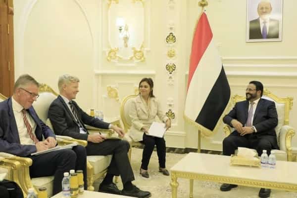 اليمن: العرادة يؤكد بان الحوثي لايرغب بانهاء الحرب بل في"سلام تكتيكي"