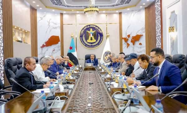 اليمن: المجلس الانتقالي يعلن اعتراضة على "تصرفات انفرادية" في قرارات التعيين وتشكيل المجالس الطبية والأكاديمية