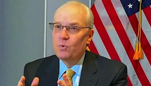 واشنطن: المبعوث الأميركي "لا نتواصل مع إيران بشأن اليمن ونتمنى دعمهم للسلام"