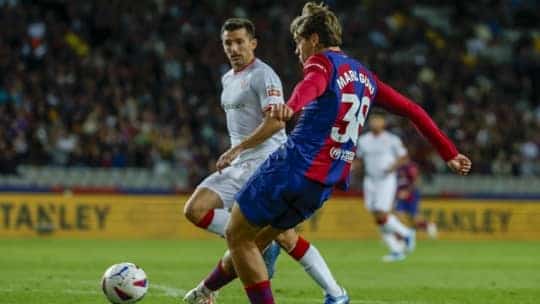 الدوري الإسباني: برشلونة يتخطى بلباو بشق الأنفس